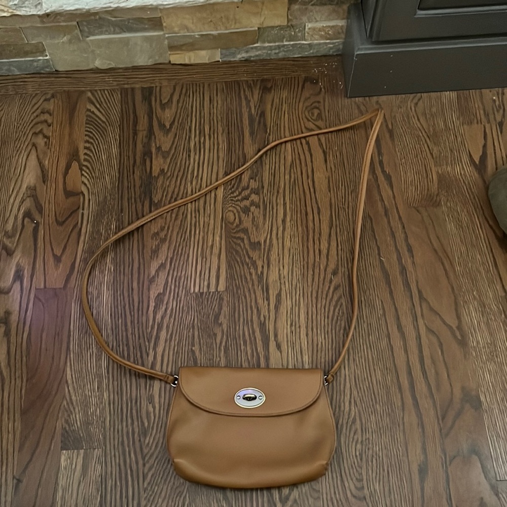 Fossil brown leather crossbody bag